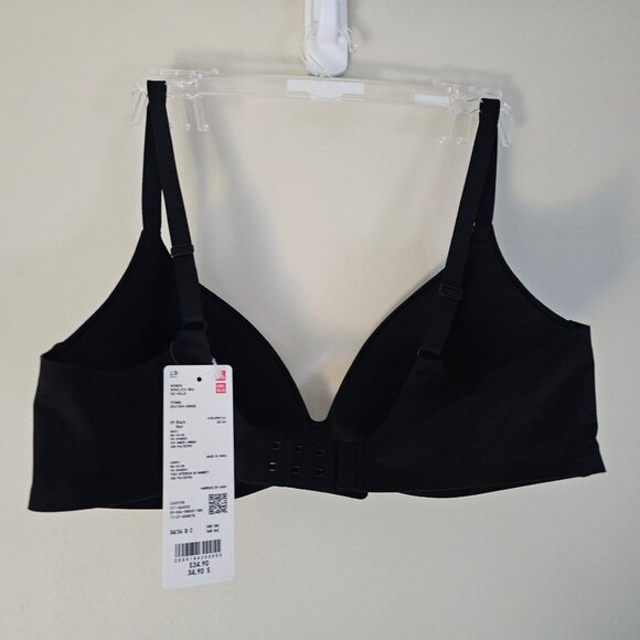 Uniqlo Wireless Bra 3D Hold - 2024 - Black - 34/36 B C - NWT - Picture 2 of 8